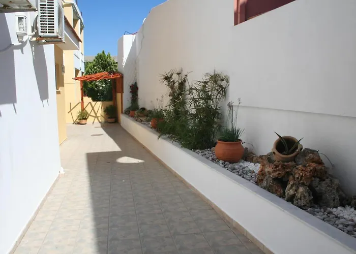Pantheon Deluxe Apartments